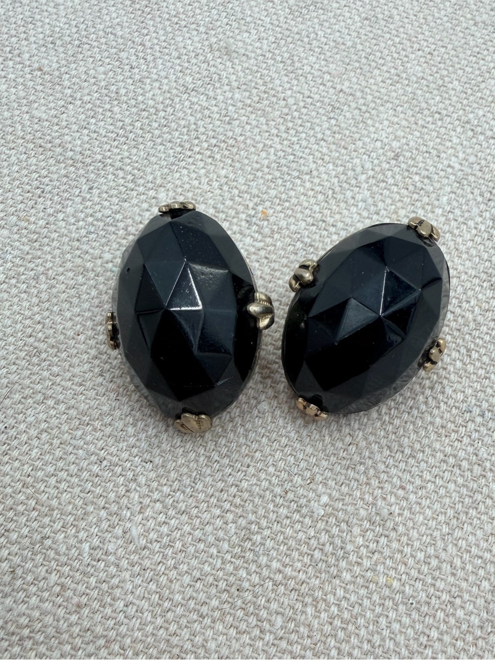 Black Faceted Oval Clip-On Earrings